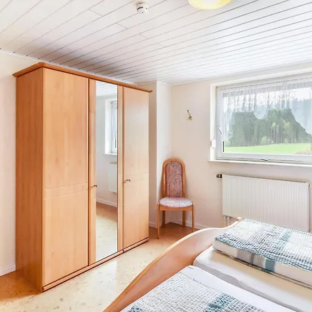 Fuer 5 Personen 65 M² *