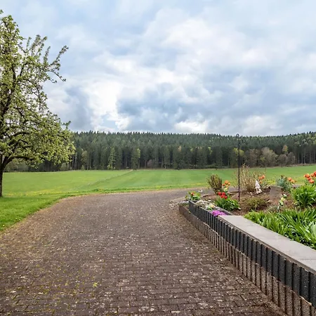 Fuer 5 Personen 65 M² Weidenbach